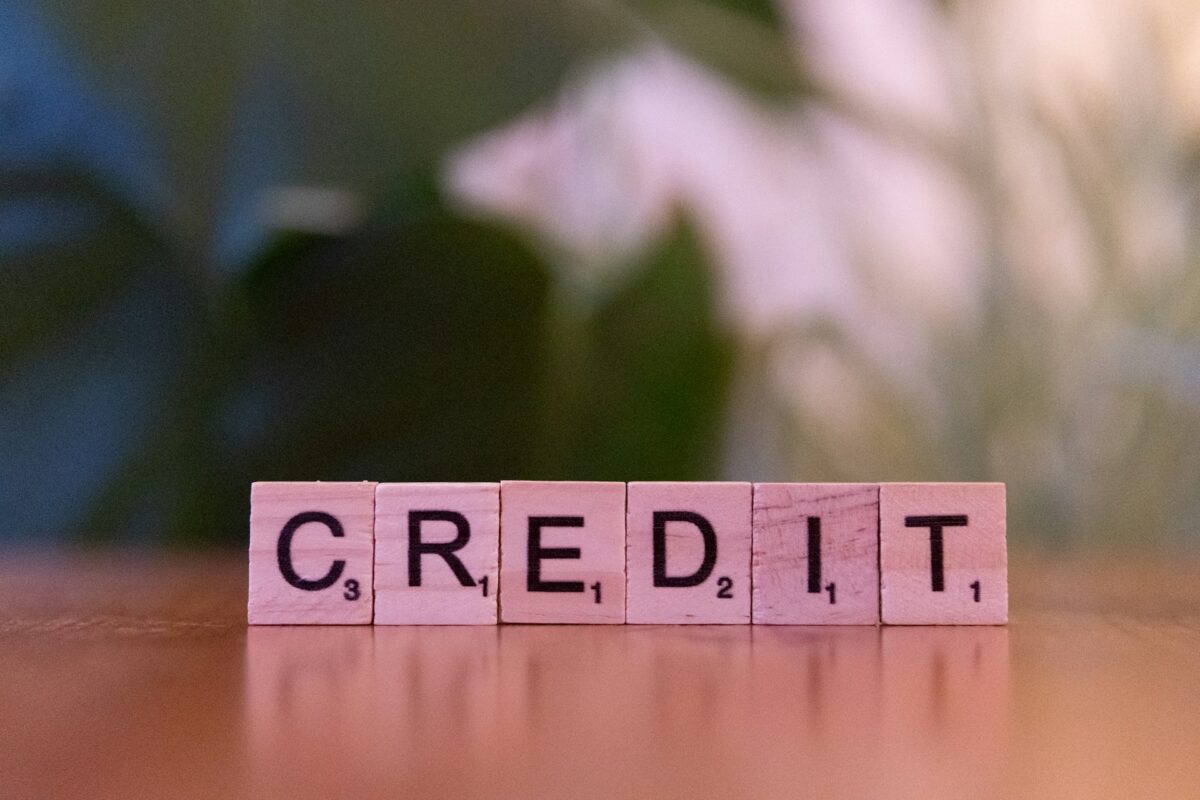 Text blocks spelling the word CREDIT